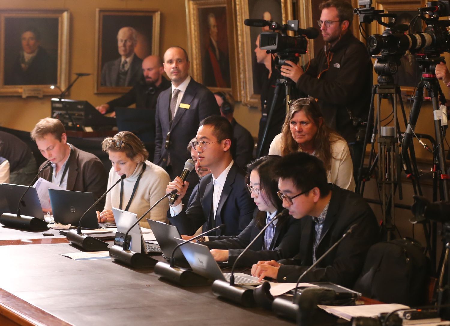 2023年诺贝尔物理学奖揭晓，北欧时报连线诺奖得主法国/瑞典科学家Anne